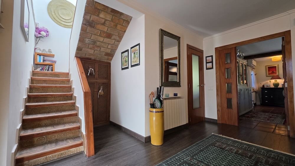 Property 2438 - Image 42